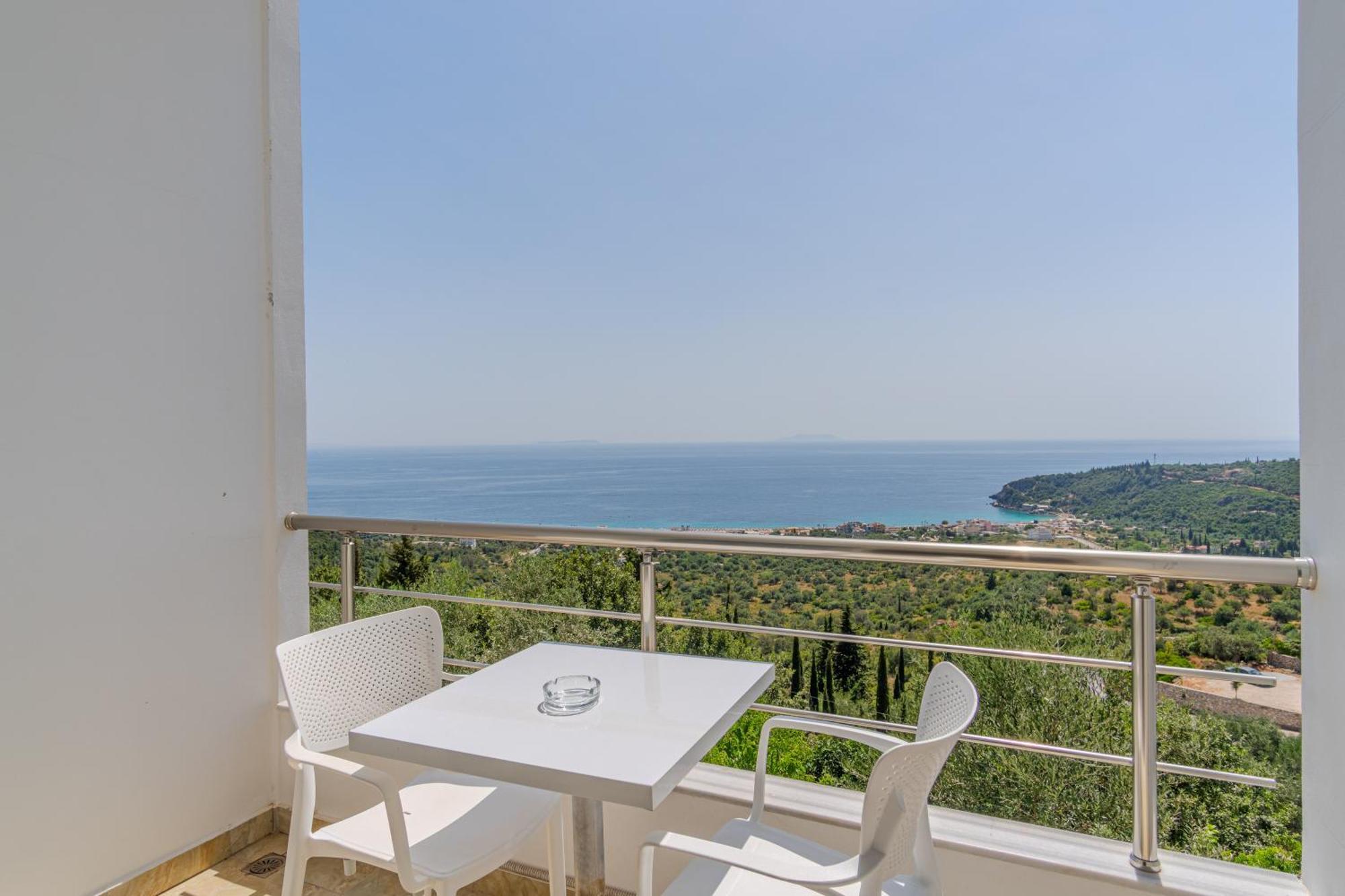 Aphrodite'S Garden Himarë Exterior foto