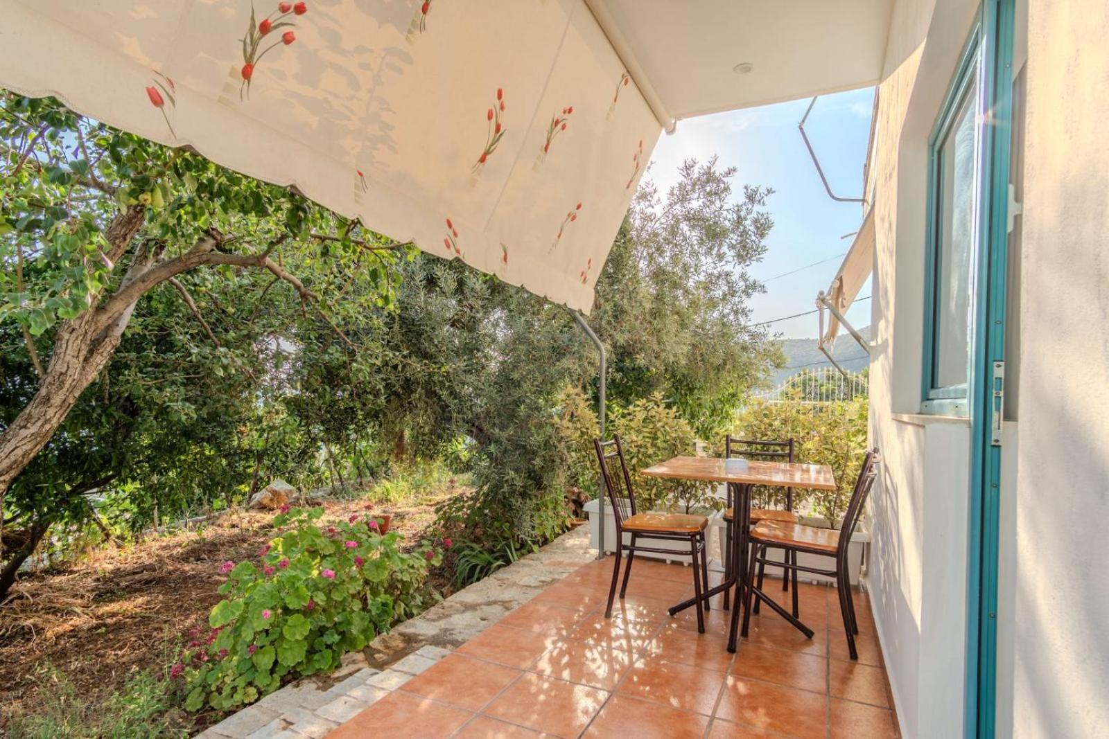 Aphrodite'S Garden Himarë Exterior foto
